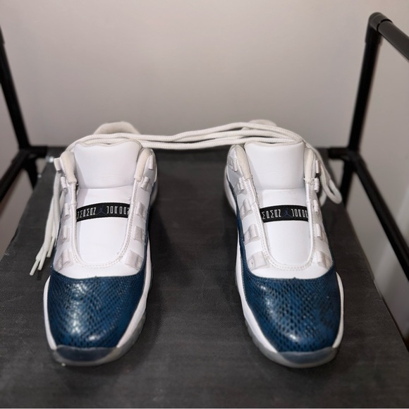 Air Jordans 11 - Picture 1 of 5